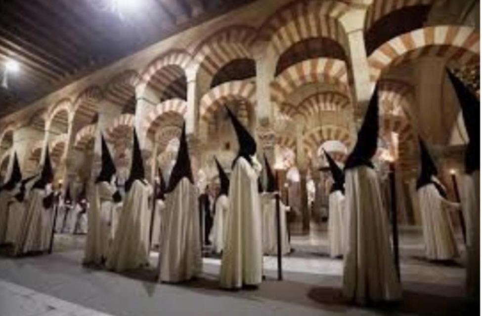 A 20 Metros De La Mezquita Catedral ,Apartamentos Turistico Cespedes 5 Córdoba Exteriér fotografie