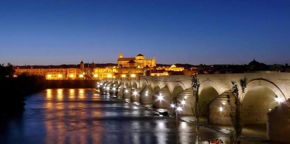 A 20 Metros De La Mezquita Catedral ,Apartamentos Turistico Cespedes 5 Córdoba Exteriér fotografie