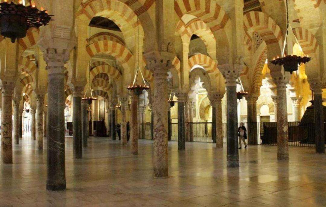 A 20 Metros De La Mezquita Catedral ,Apartamentos Turistico Cespedes 5 Córdoba Exteriér fotografie