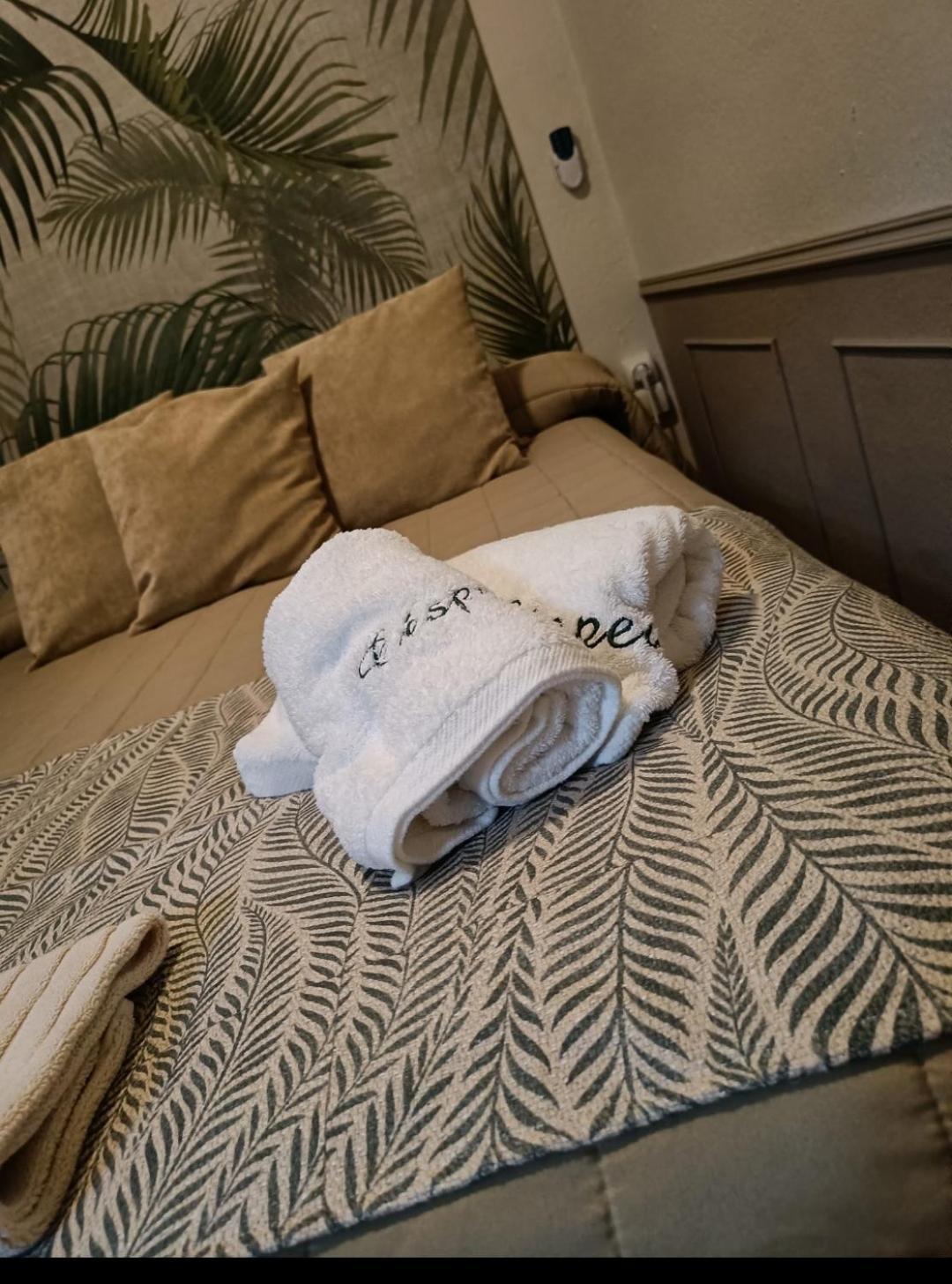 A 20 Metros De La Mezquita Catedral ,Apartamentos Turistico Cespedes 5 Córdoba Pokoj fotografie